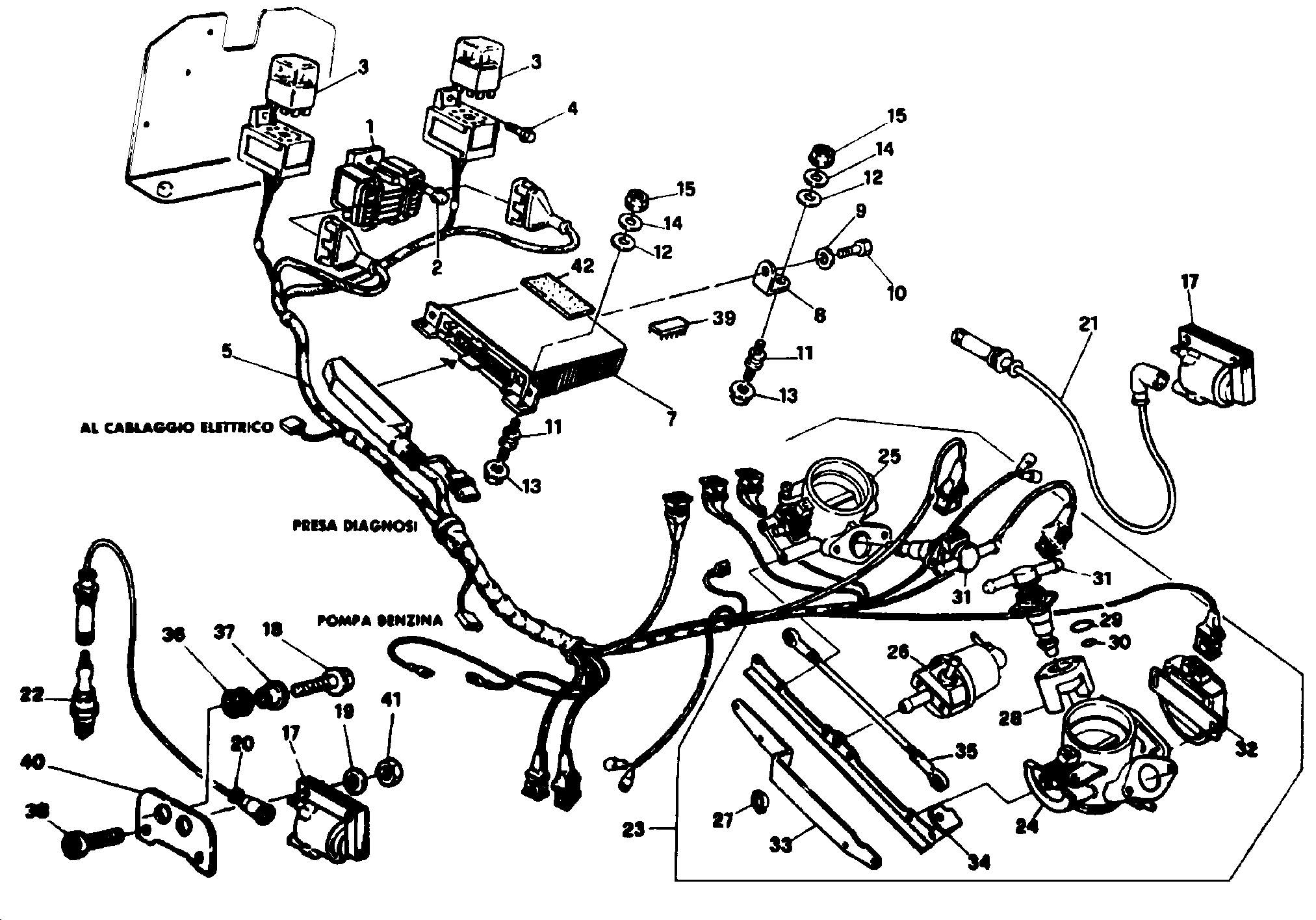 017 CENTRALE CONTRLE MOTEUR POUR SUPERBIKE 851 1991