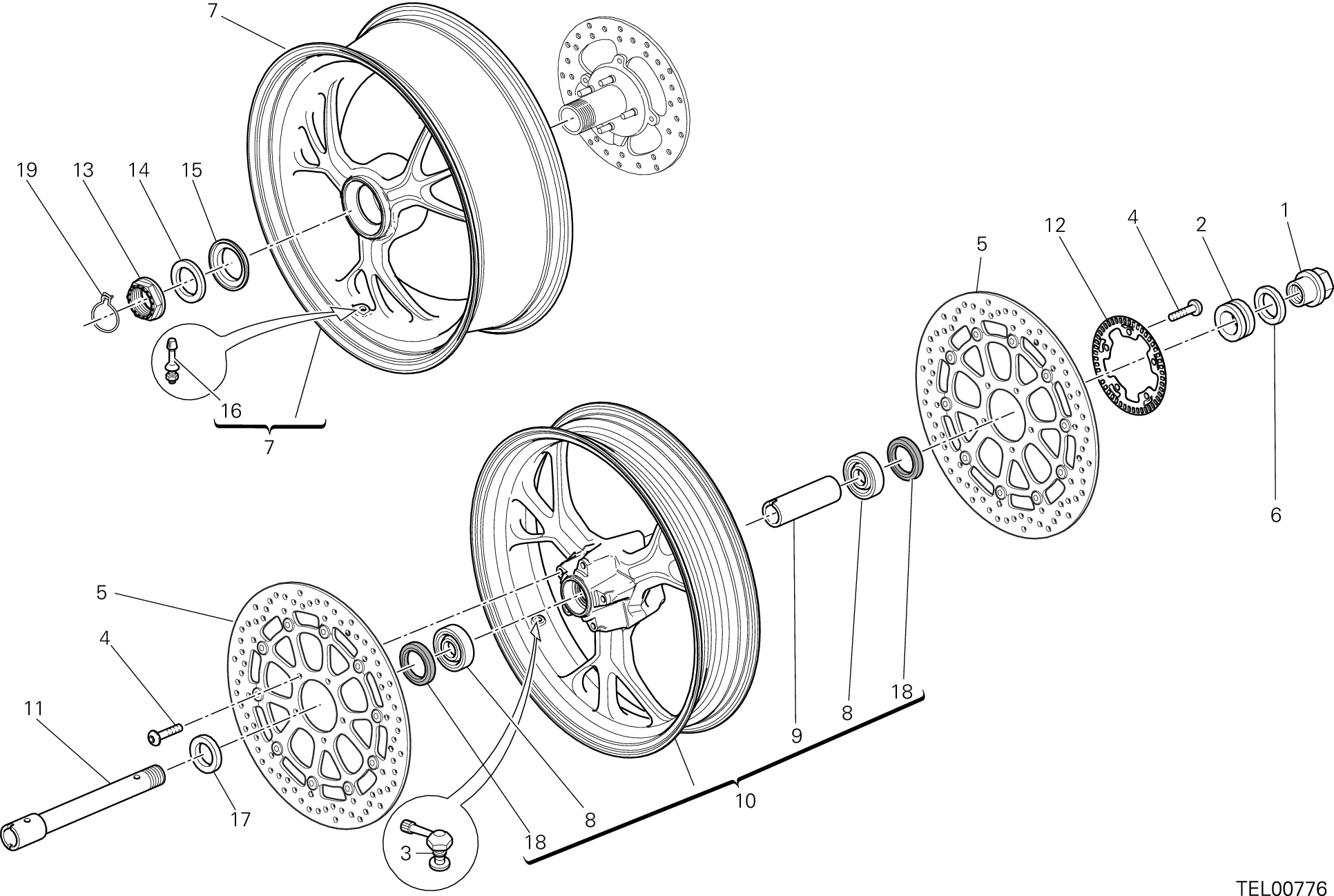 026 RUOTA ANTERIORE E POSTERIORE POUR HYPERMOTARD SP 2015