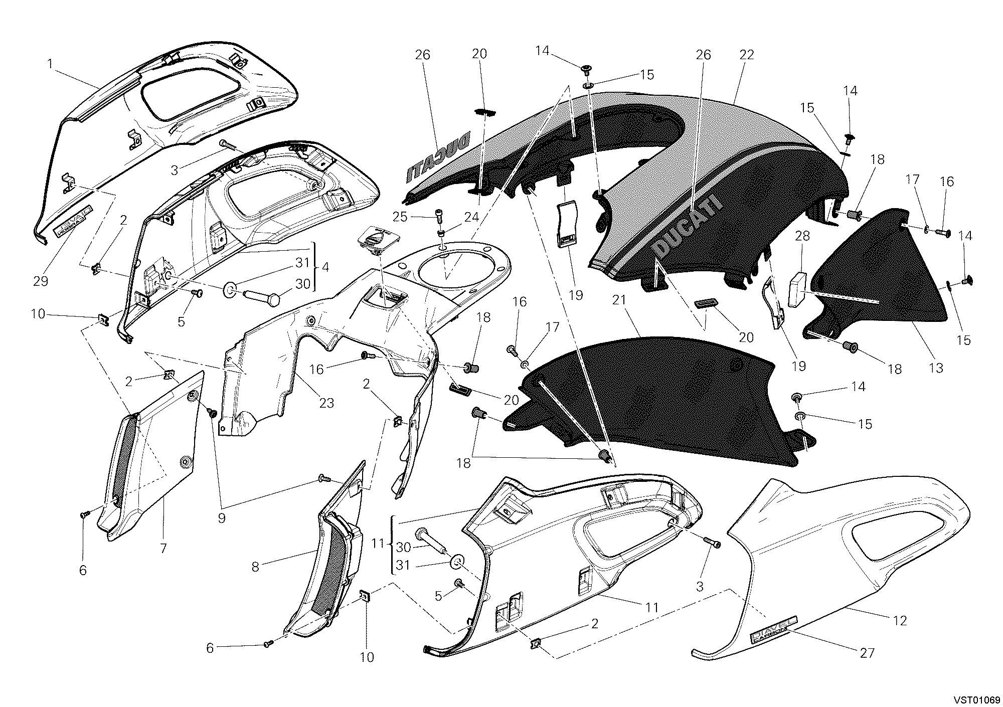 034 COUVERCLES RESERVOIR POUR DIAVEL CARBON 2013